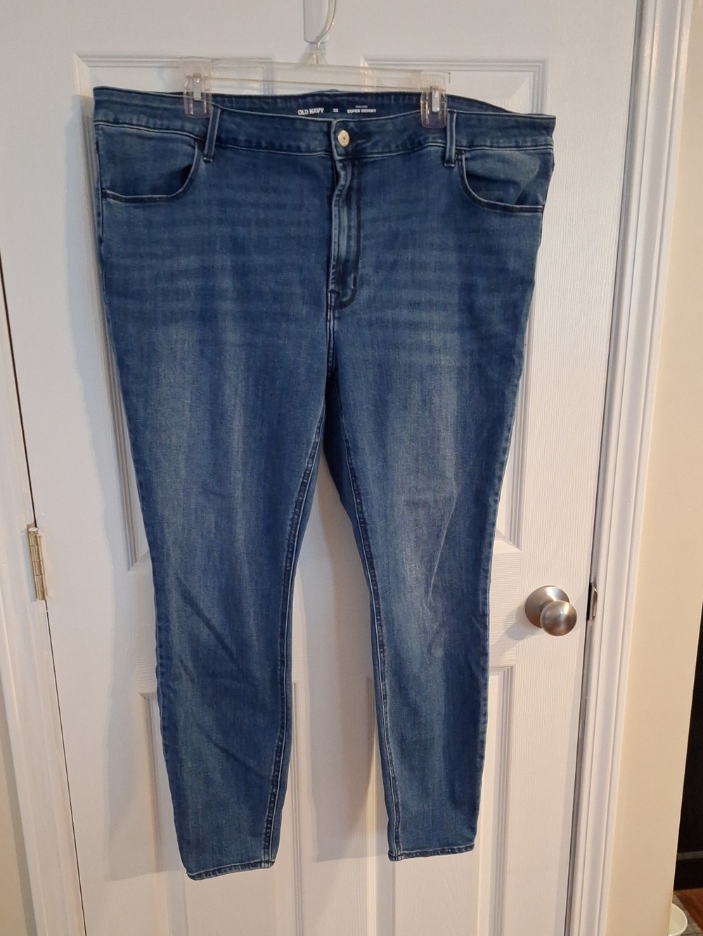Old Navy Women's Medium Blue Skinny Jeans